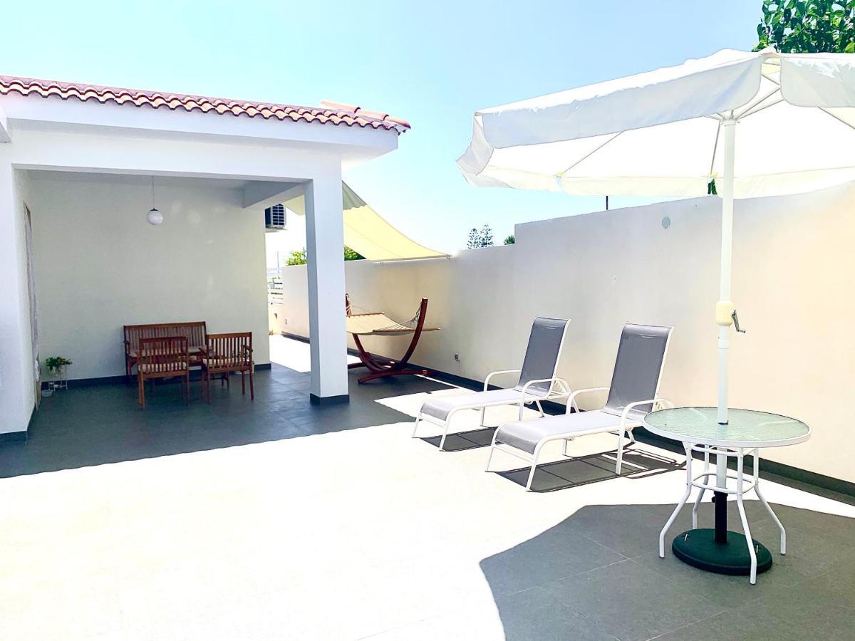 Villa White Sicilia Santa Maria del Focallo Exterior foto